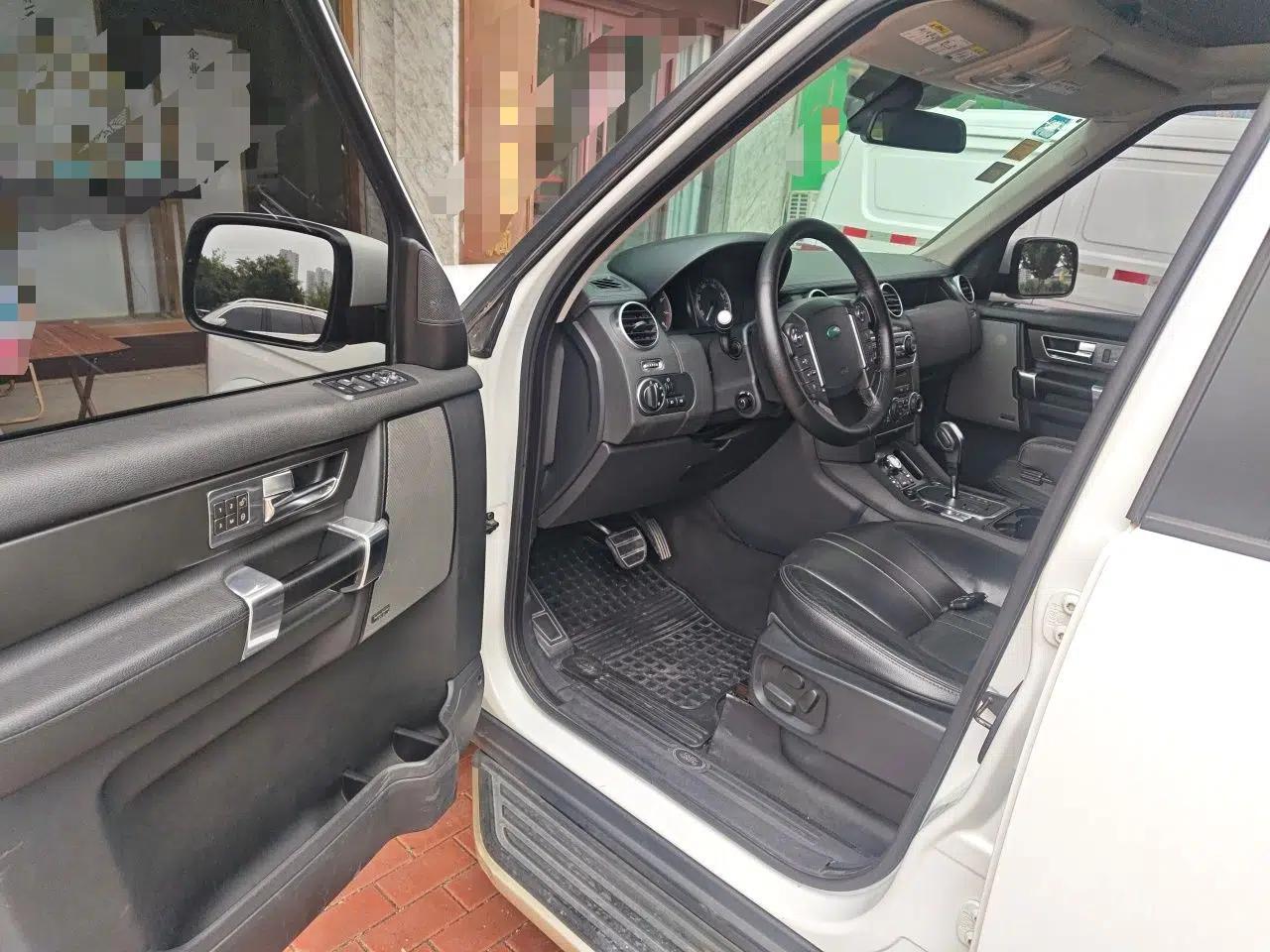 Land Rover Discovery 2012 5.0 V8 HSE — миниатюра 16