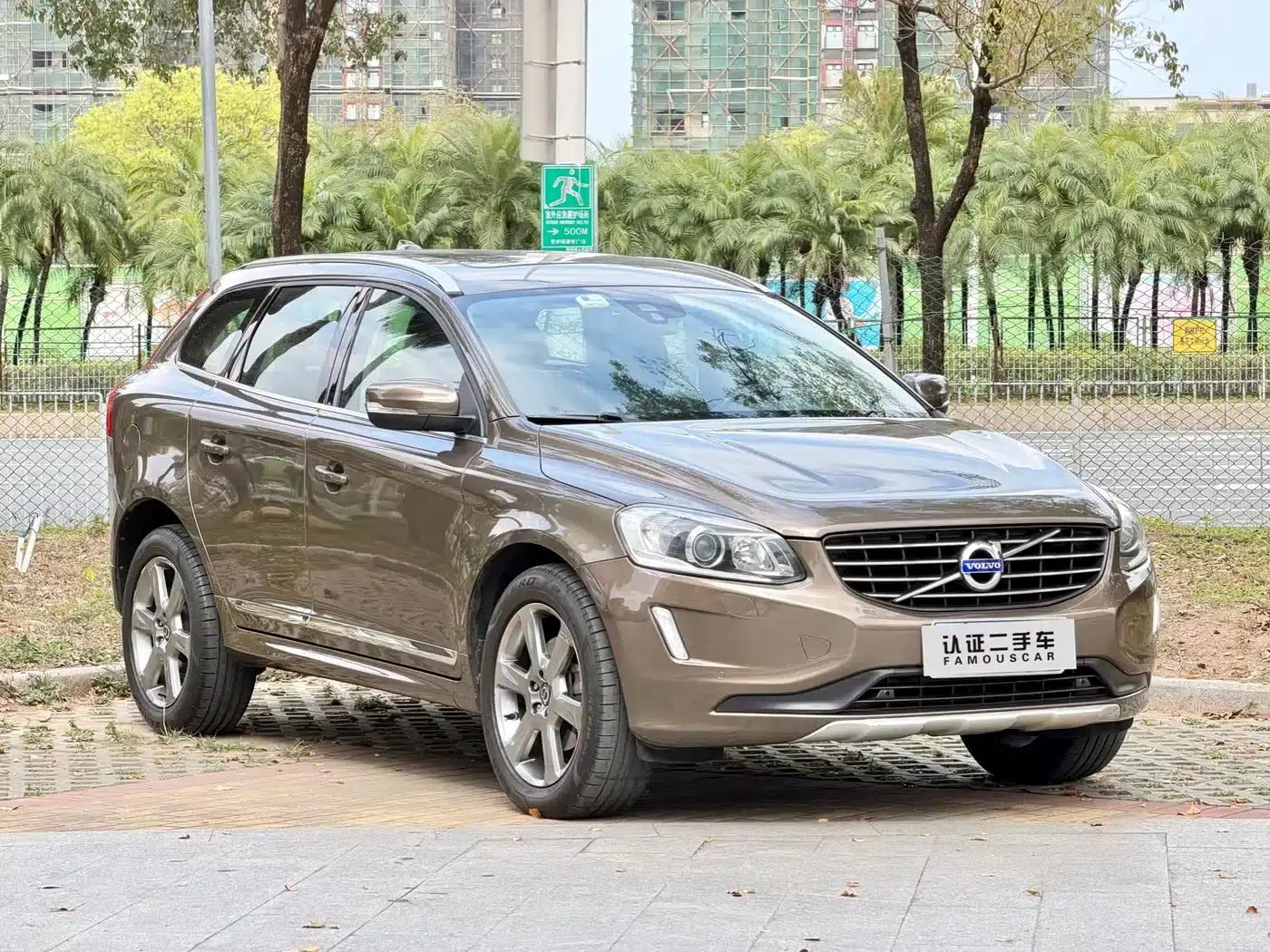 2014 Volvo XC60 Imported T6 Smart Edition — миниатюра 3