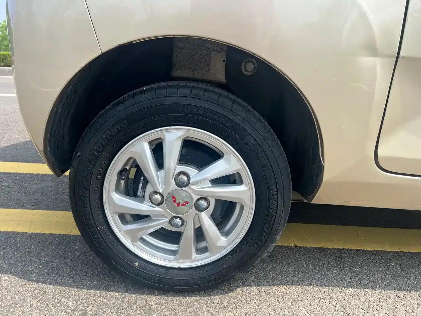 Hongguang MINIEV 2020 Model, Comfort Edition, Lithium Iron Phosphate — миниатюра 12