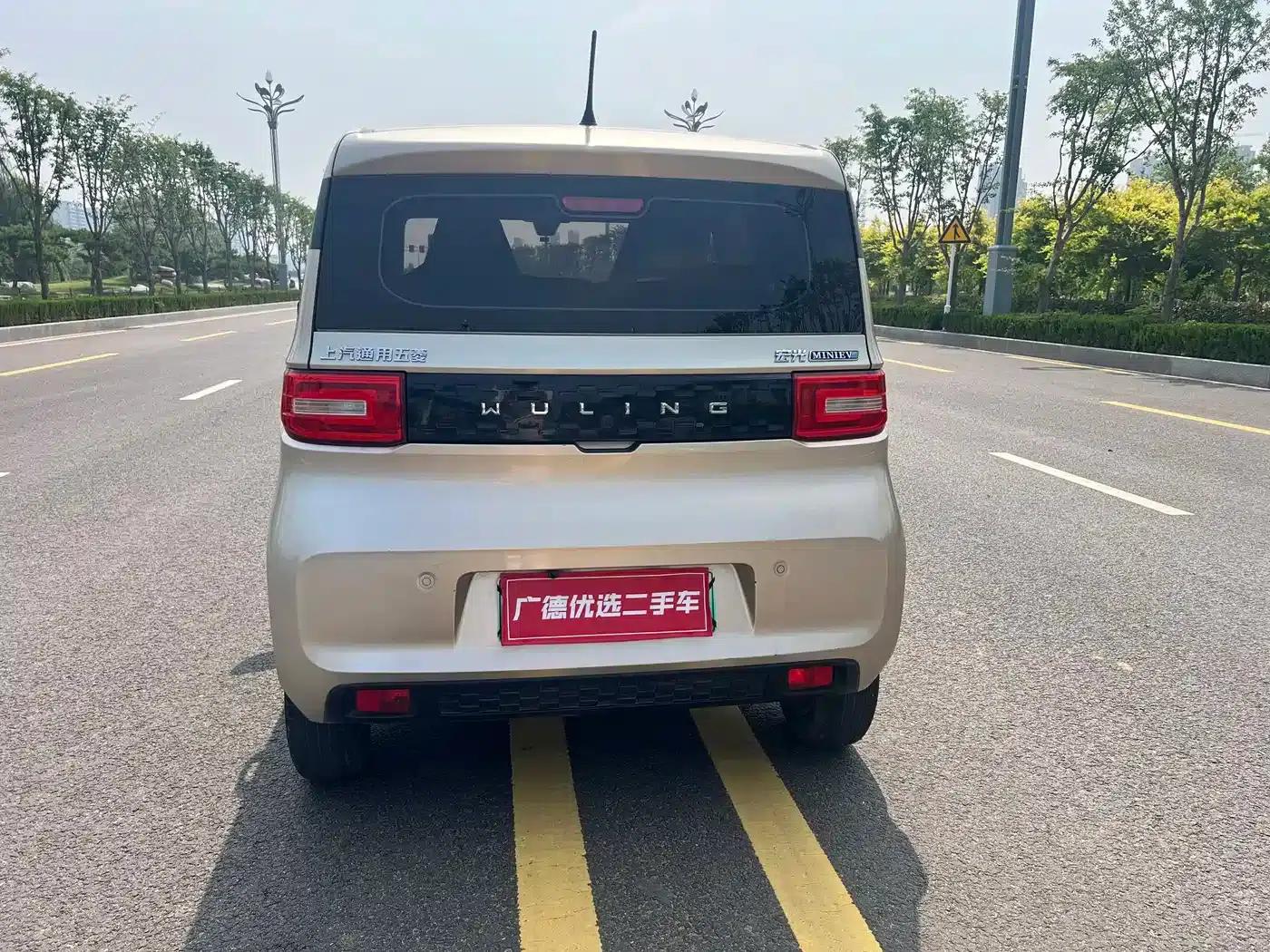 Hongguang MINIEV 2020 Model, Comfort Edition, Lithium Iron Phosphate — миниатюра 14