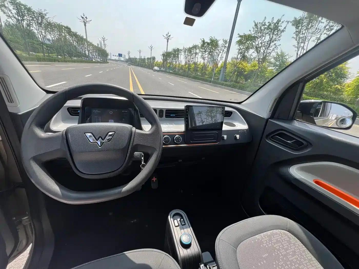 Hongguang MINIEV 2020 Model, Comfort Edition, Lithium Iron Phosphate — миниатюра 4