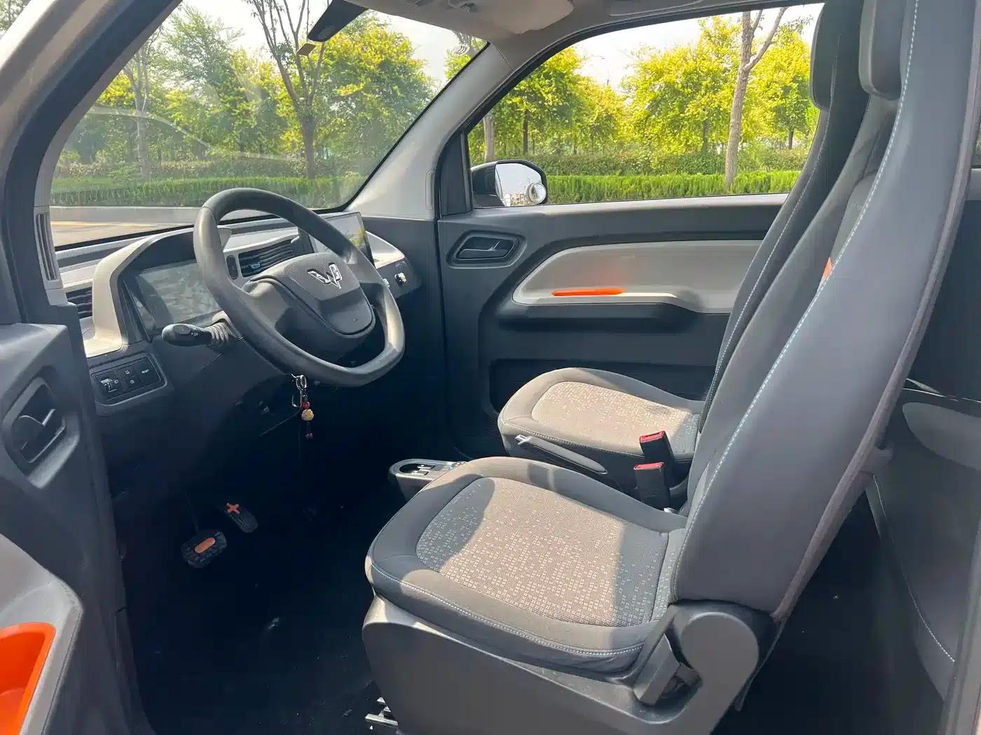 Hongguang MINIEV 2020 Model, Comfort Edition, Lithium Iron Phosphate — миниатюра 5