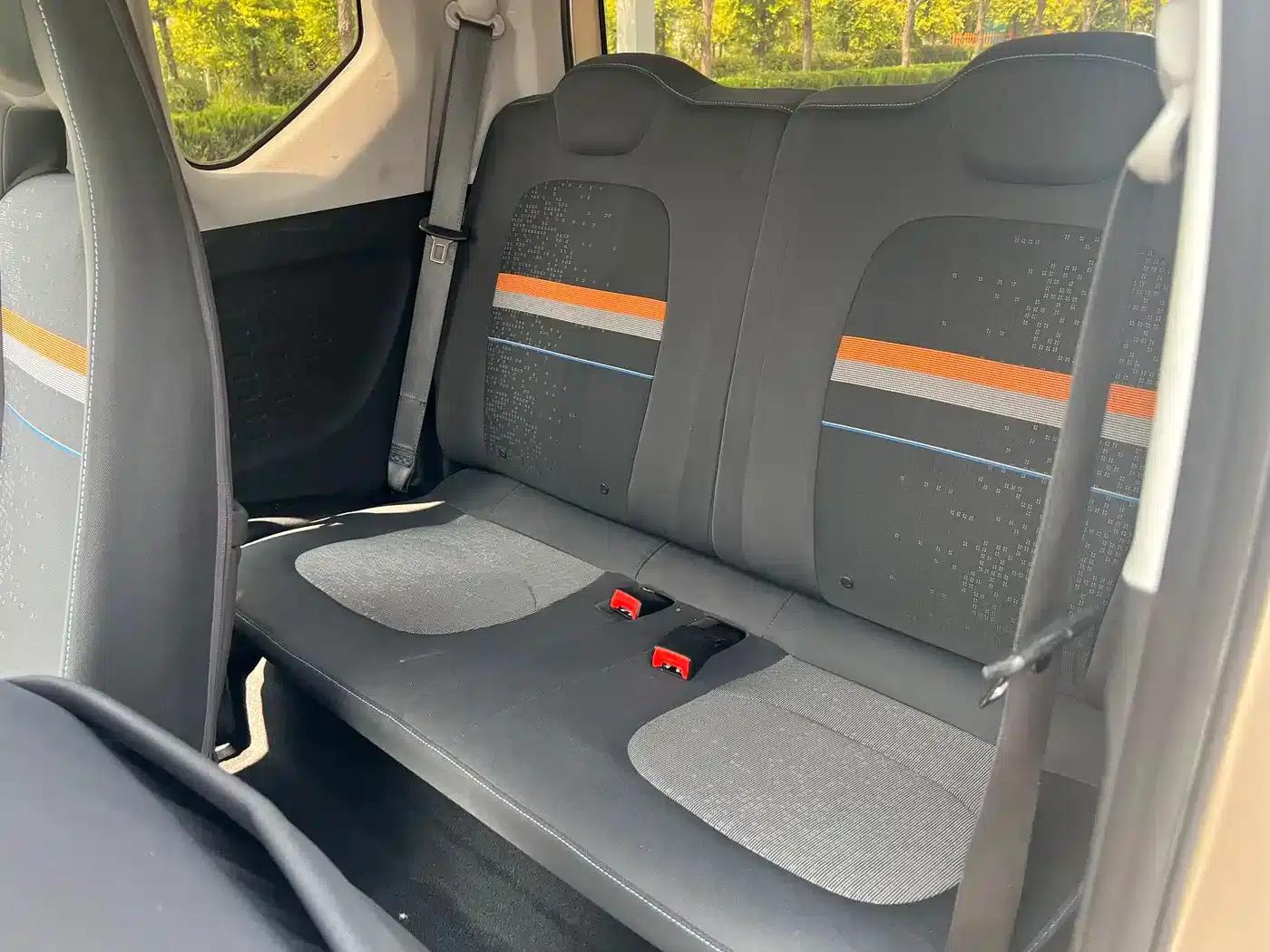 Hongguang MINIEV 2020 Model, Comfort Edition, Lithium Iron Phosphate — миниатюра 7