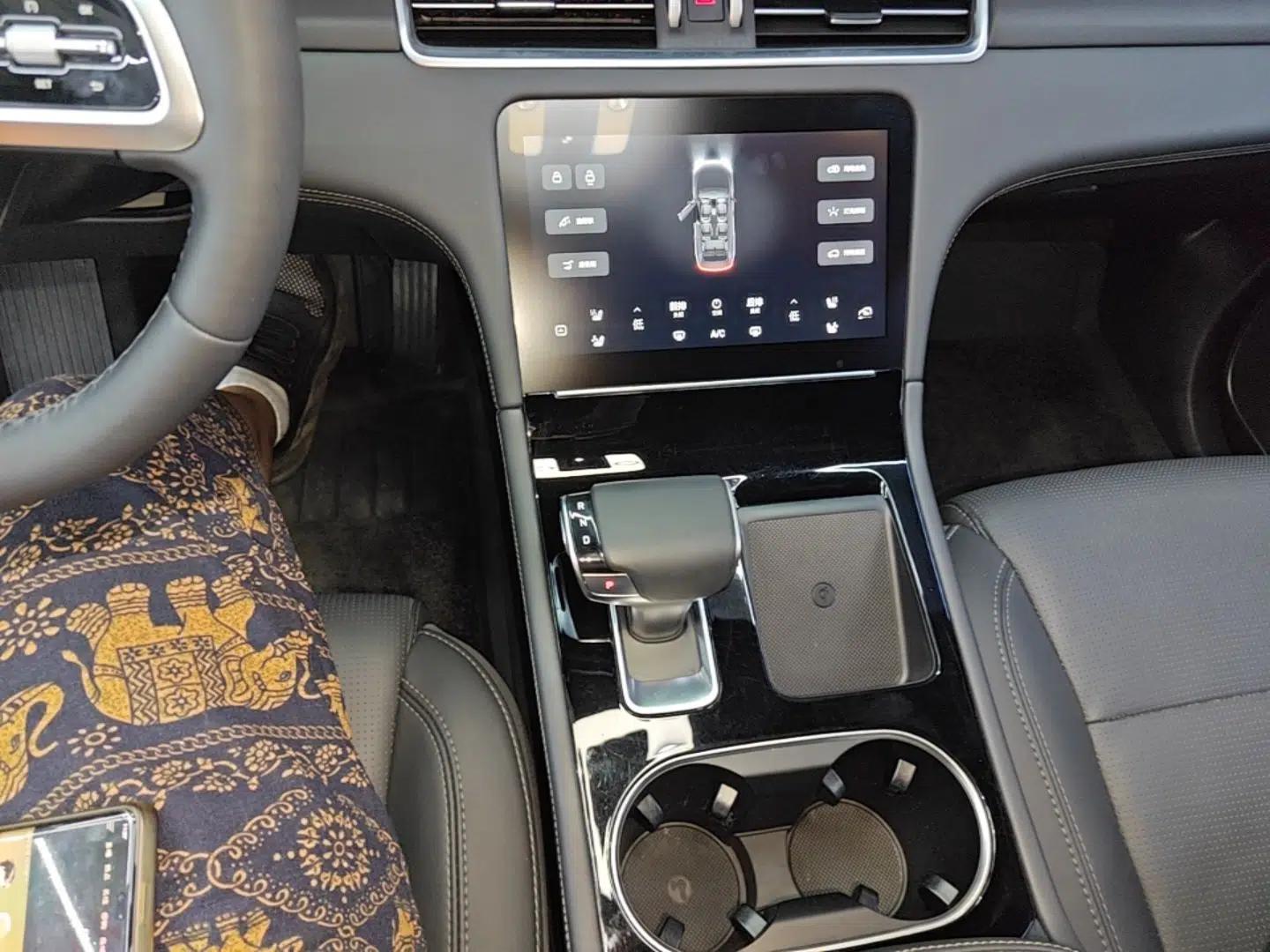 Li Auto ONE 2021 Extended-Range 6-Seater Version — миниатюра 16