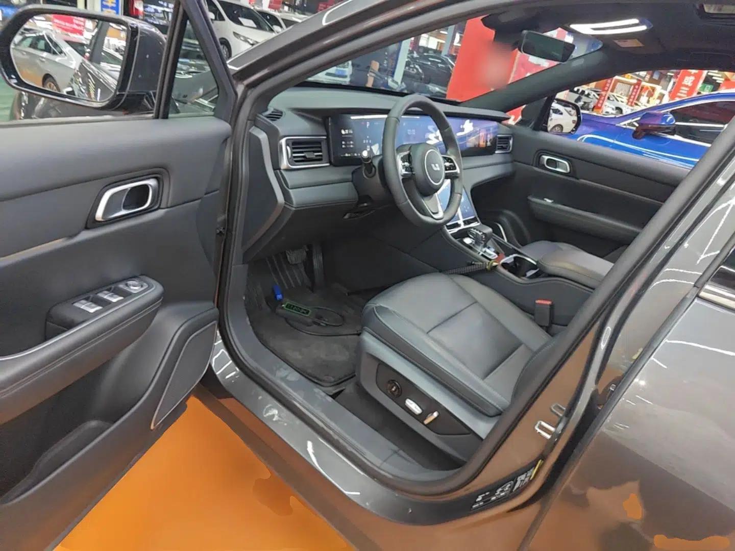 Li Auto ONE 2021 Extended-Range 6-Seater Version — миниатюра 18