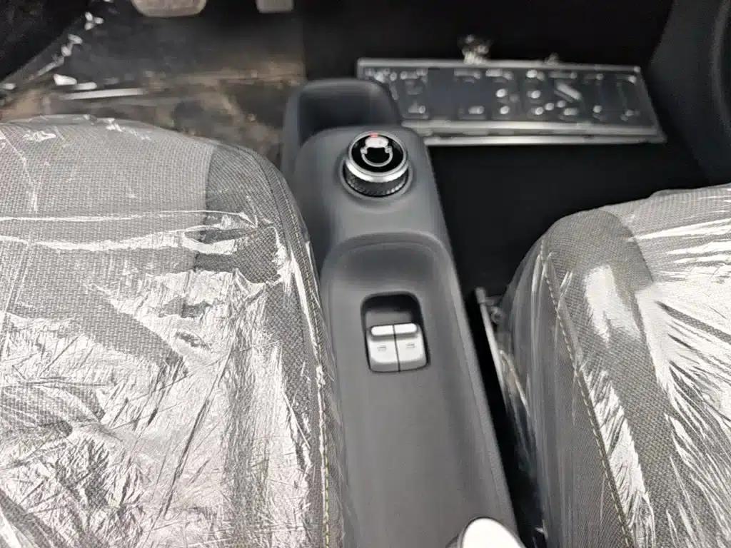 Wuling Sunshine New Energy 2025 Model 305km/h Progressive Edition — миниатюра 14