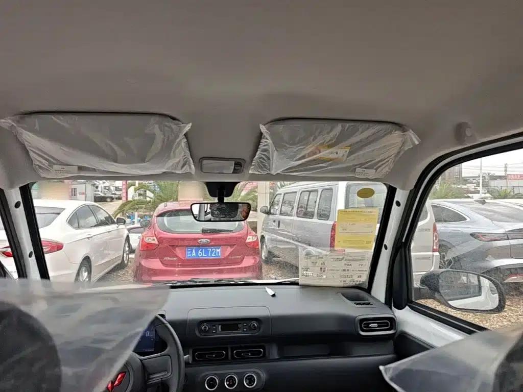 Wuling Sunshine New Energy 2025 Model 305km/h Progressive Edition — миниатюра 18