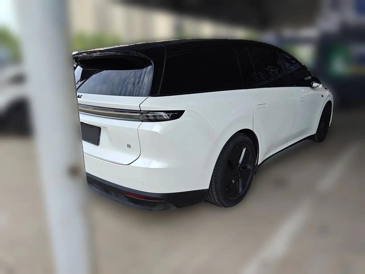 Li Auto i8 2025 Model Standard Version — миниатюра 6