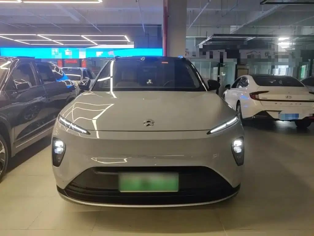 NIO ES8 2024 Model 100kWh — миниатюра 3
