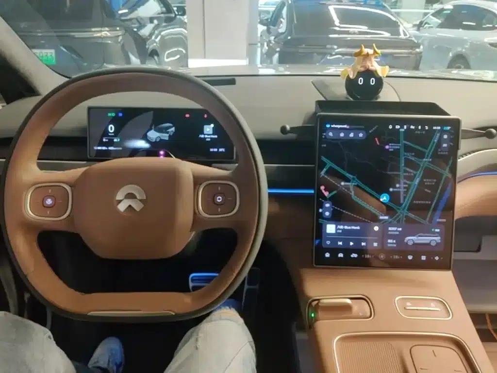 NIO ES8 2024 Model 100kWh — миниатюра 10