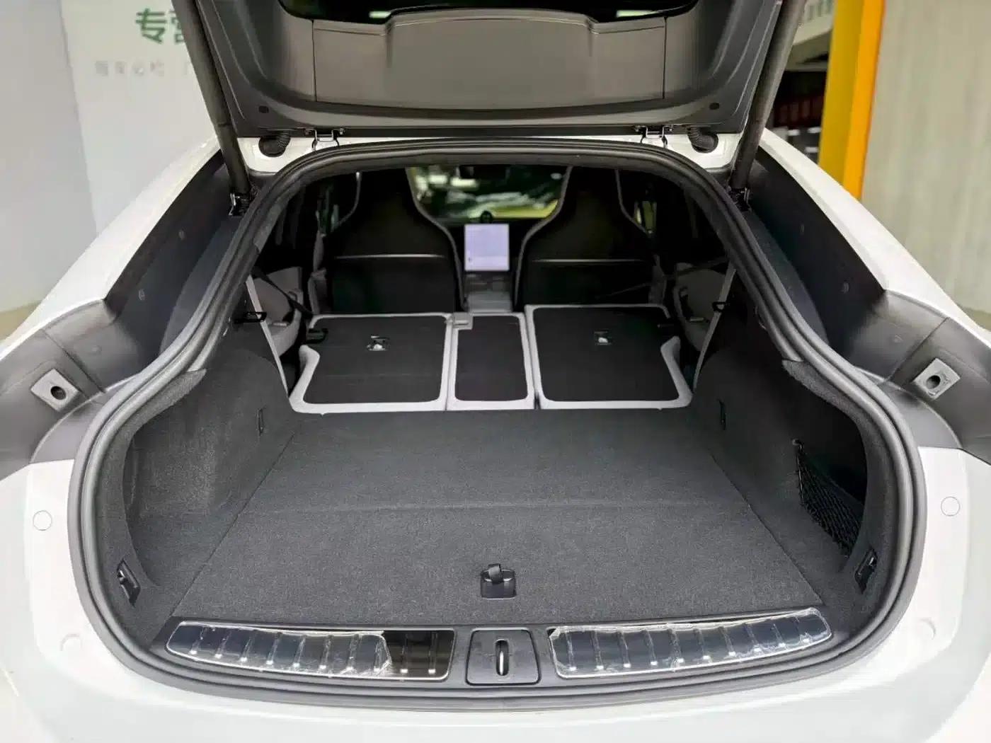 NIO EC6 2023 model 75kWh — миниатюра 23
