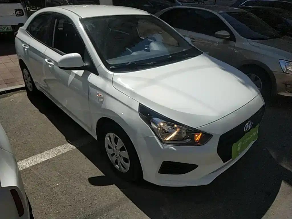 2020 Hyundai Reina 1.4L Manual GL New Edition — миниатюра 4
