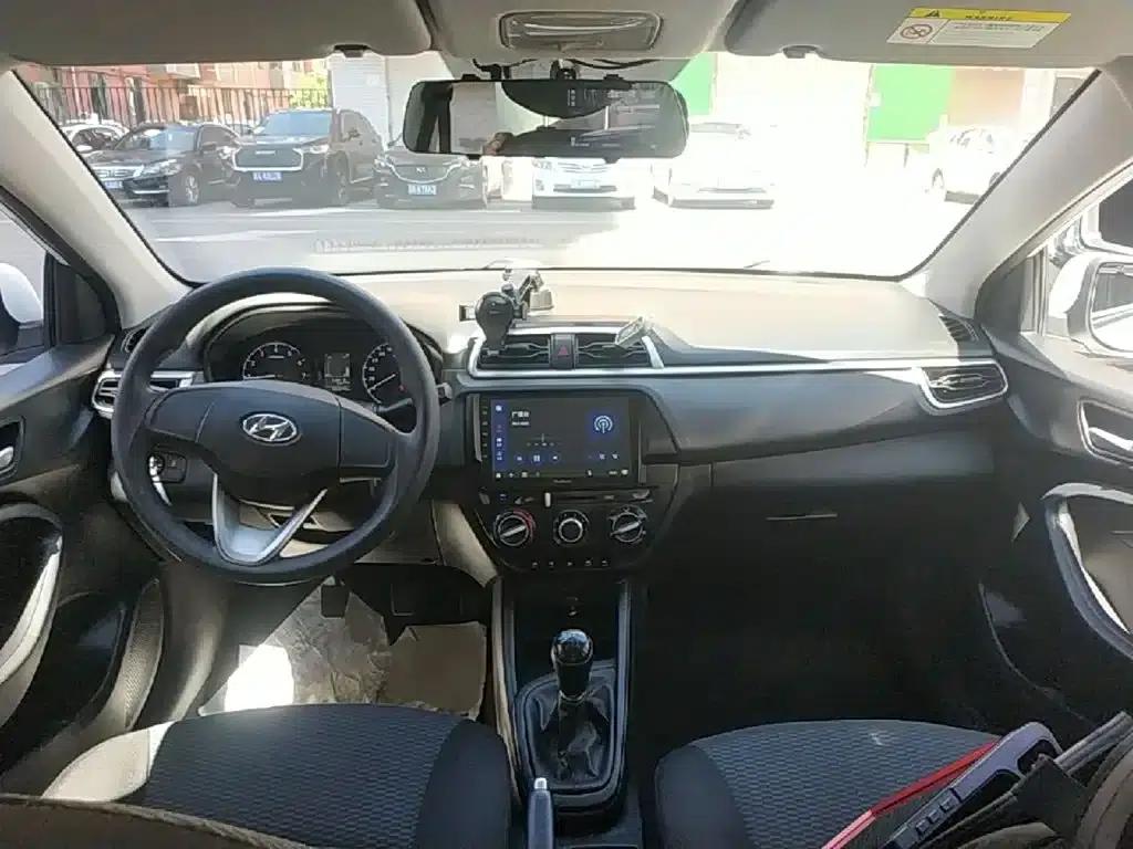 2020 Hyundai Reina 1.4L Manual GL New Edition — миниатюра 10