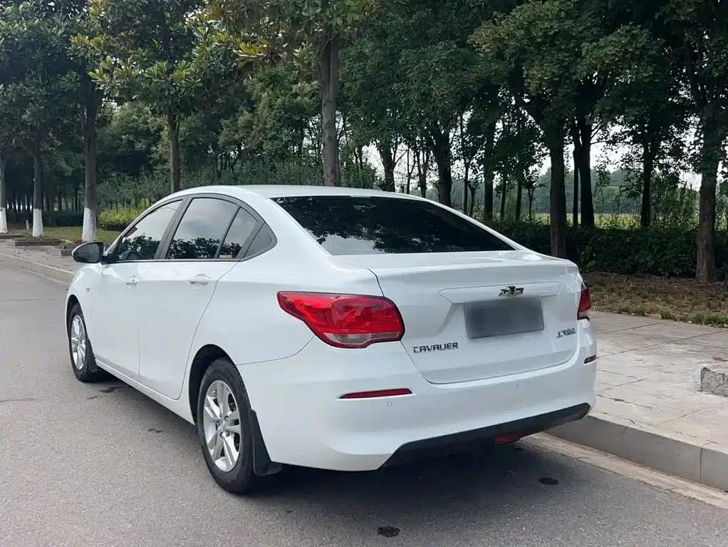 Chevrolet Cruze 2016 1.5L Automatic Comfort Edition — миниатюра 10