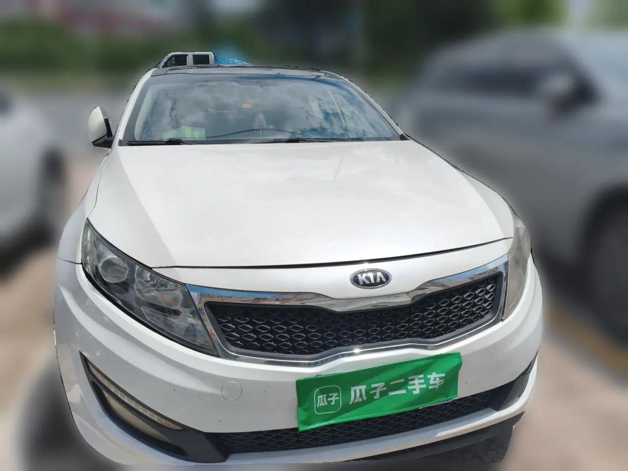 Kia K5 2012 2.0L Automatic DLX — миниатюра 2