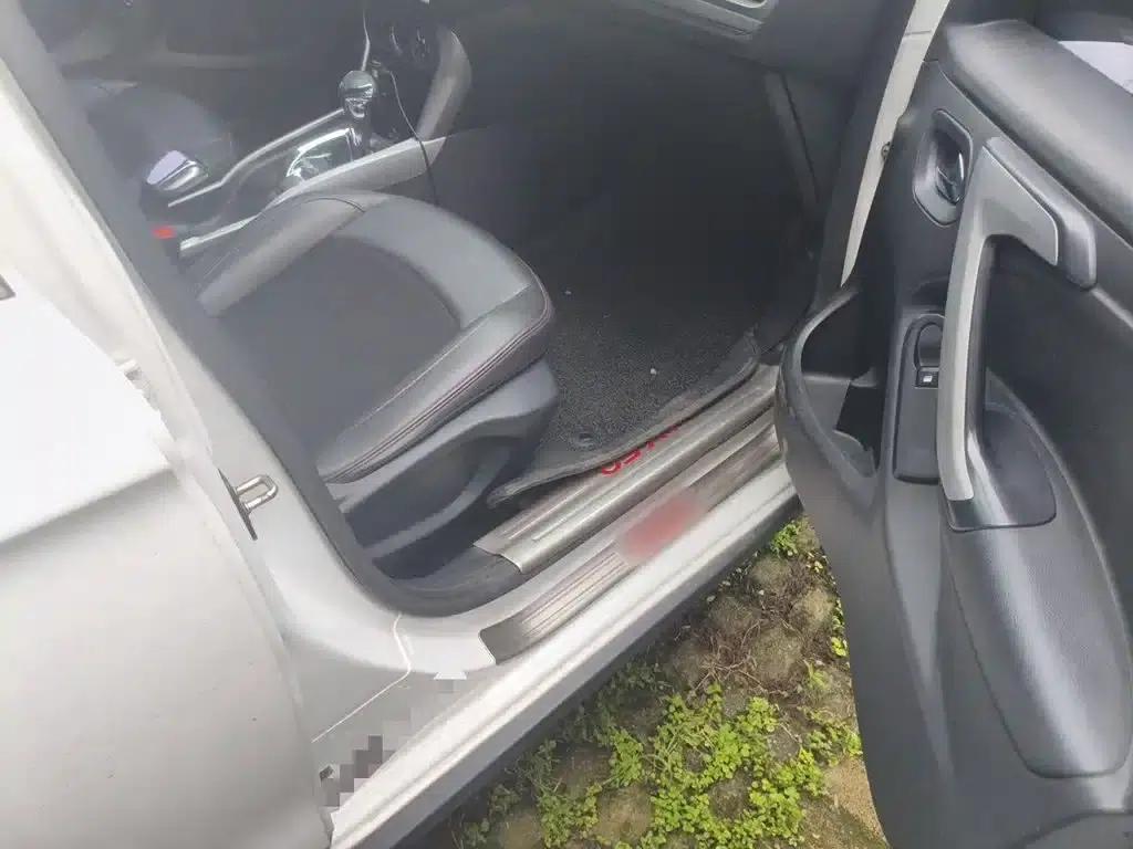 Citroën C3-XR 2015 1.6L Automatic Pioneer Edition — миниатюра 20