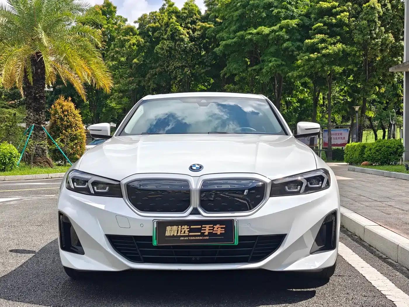 BMW i3 2024 eDrive 35L — миниатюра 2