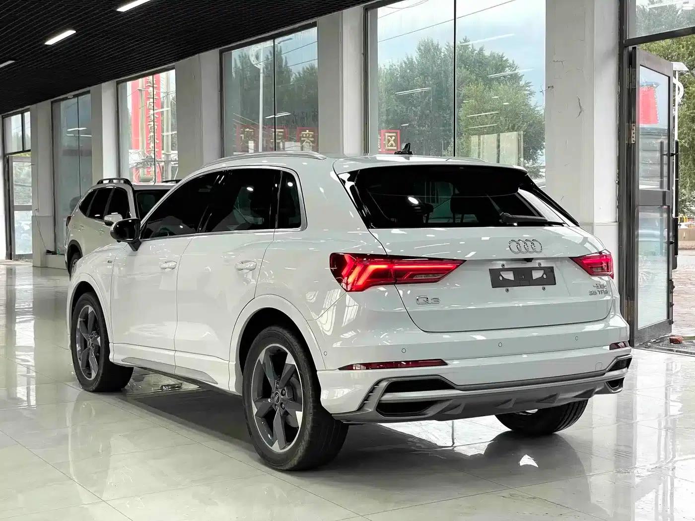 Audi Q3 2022 35 TFSI Fashion Dynamic Edition — миниатюра 4