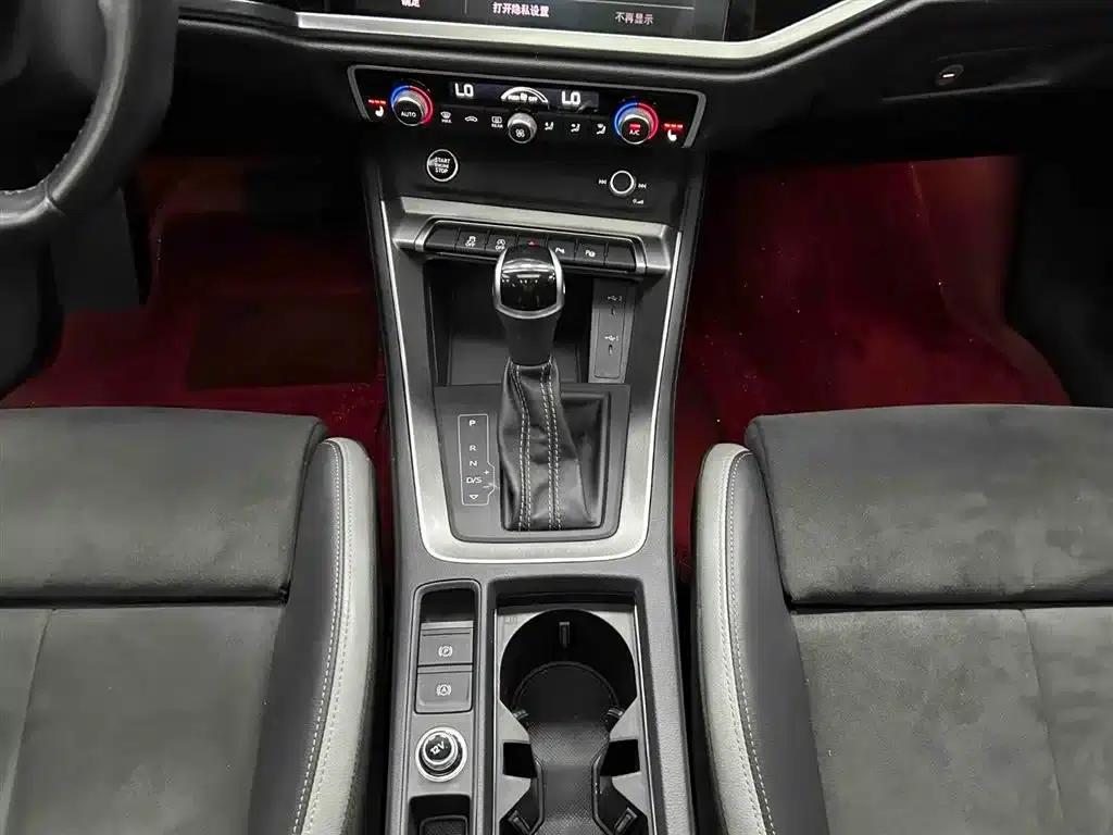 Audi Q3 2022 35 TFSI Fashion Dynamic Edition — миниатюра 4