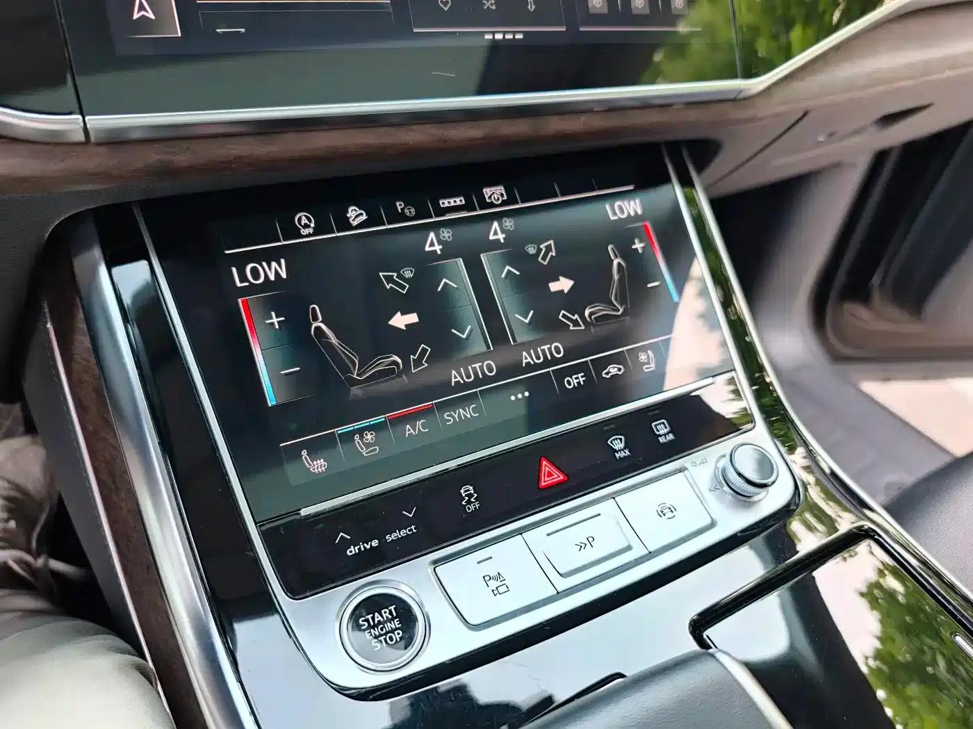 Audi Q7 2023 55 TFSI quattro S line Sport — миниатюра 24