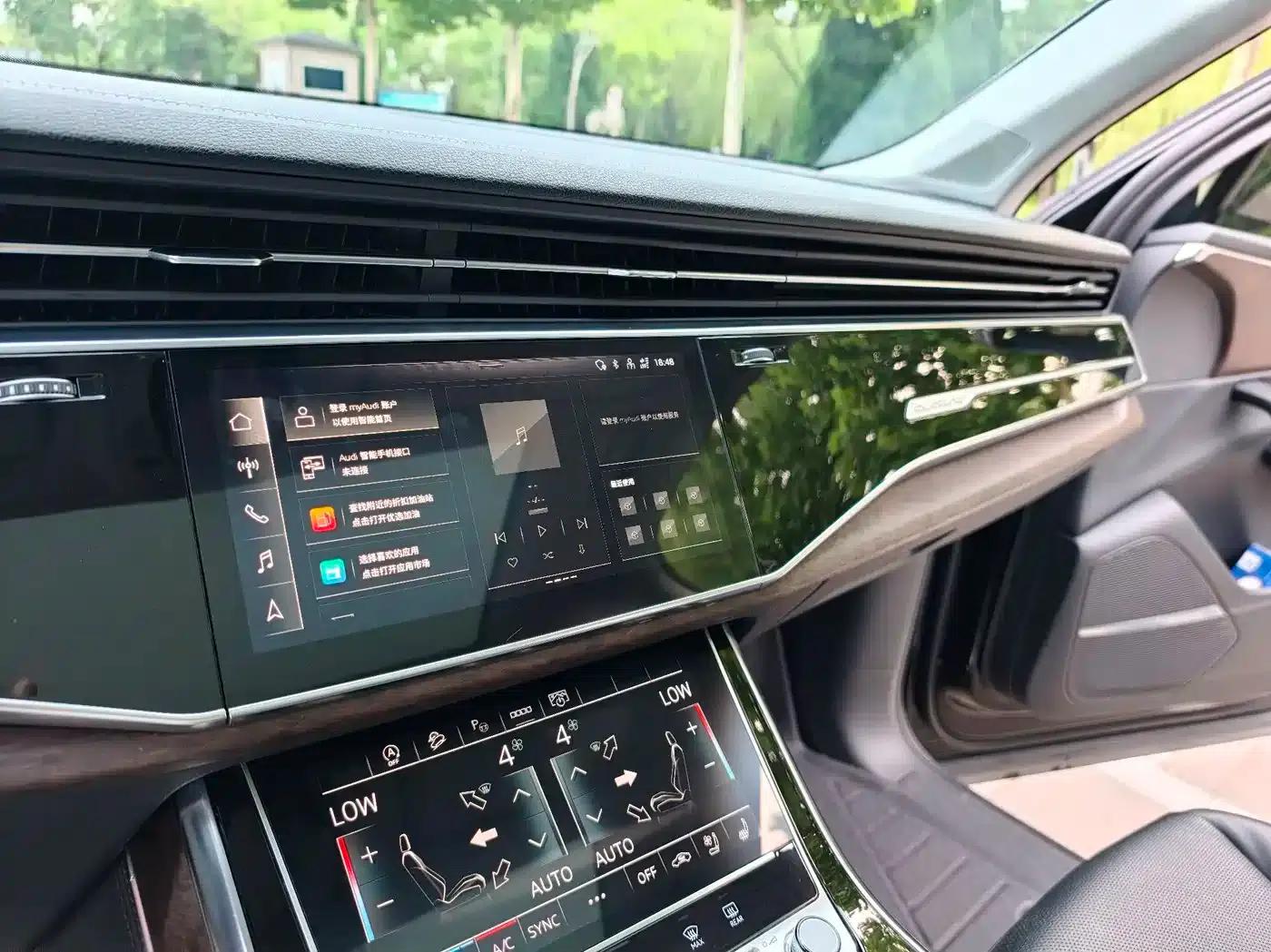 Audi Q7 2023 55 TFSI quattro S line Sport — миниатюра 25