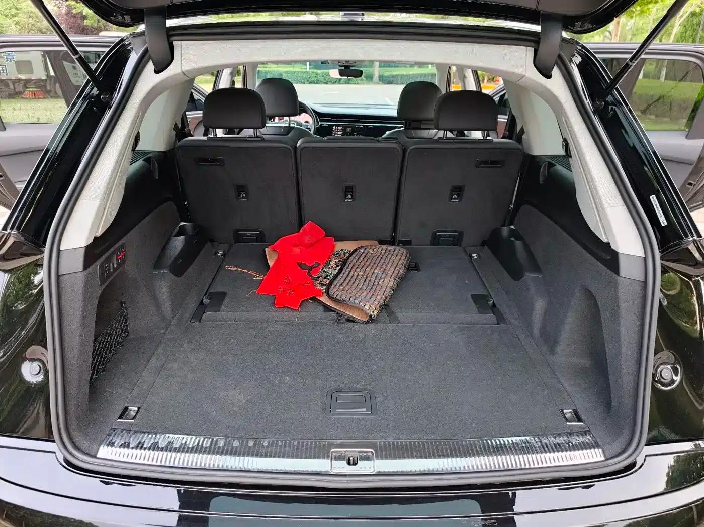 Audi Q7 2023 55 TFSI quattro S line Sport — миниатюра 30