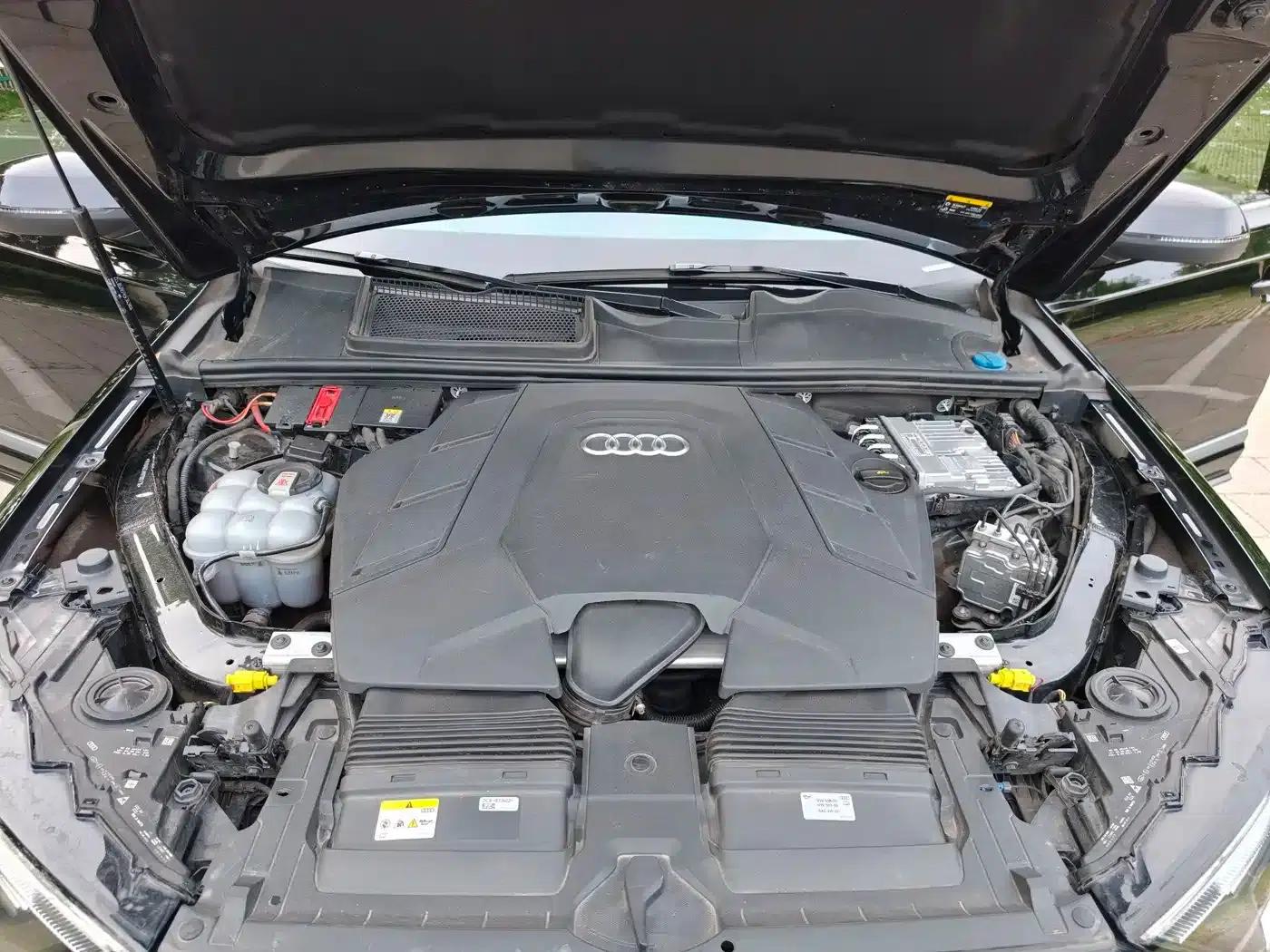 Audi Q7 2023 55 TFSI quattro S line Sport — миниатюра 37