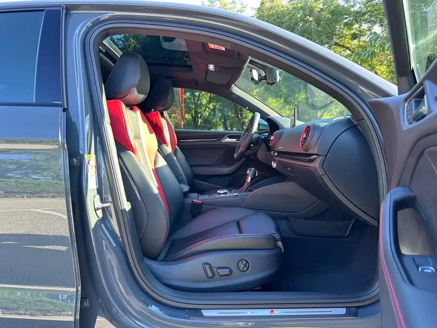 Audi S3 2019 Model S3 2.0T Limousine — миниатюра 10