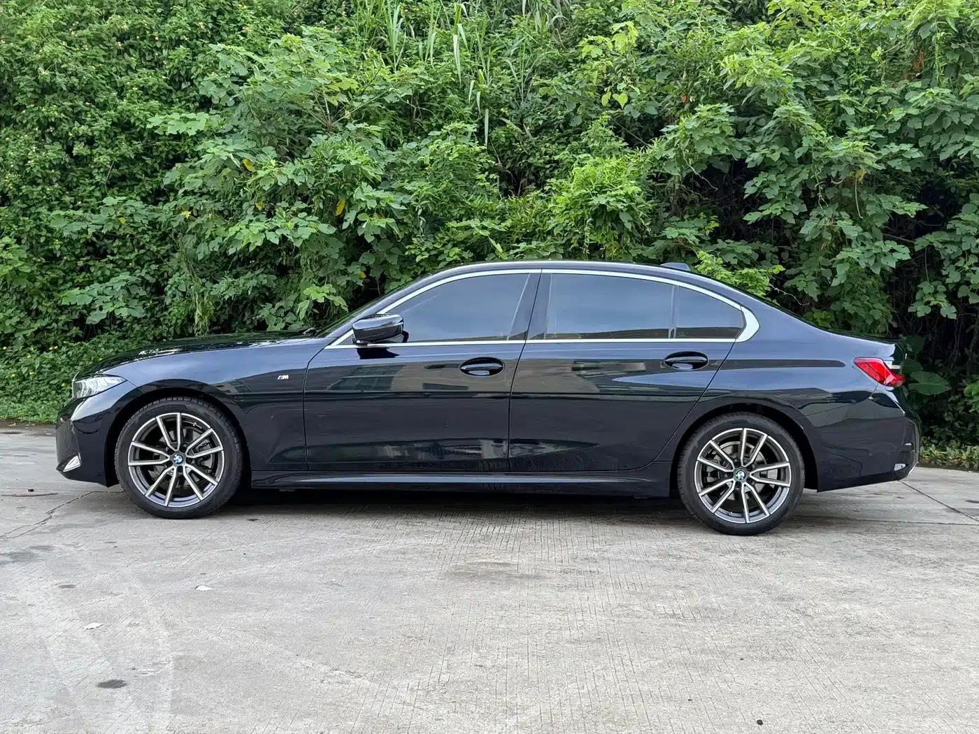 2025 BMW 3 Series 325Li M Sport Package — миниатюра 4