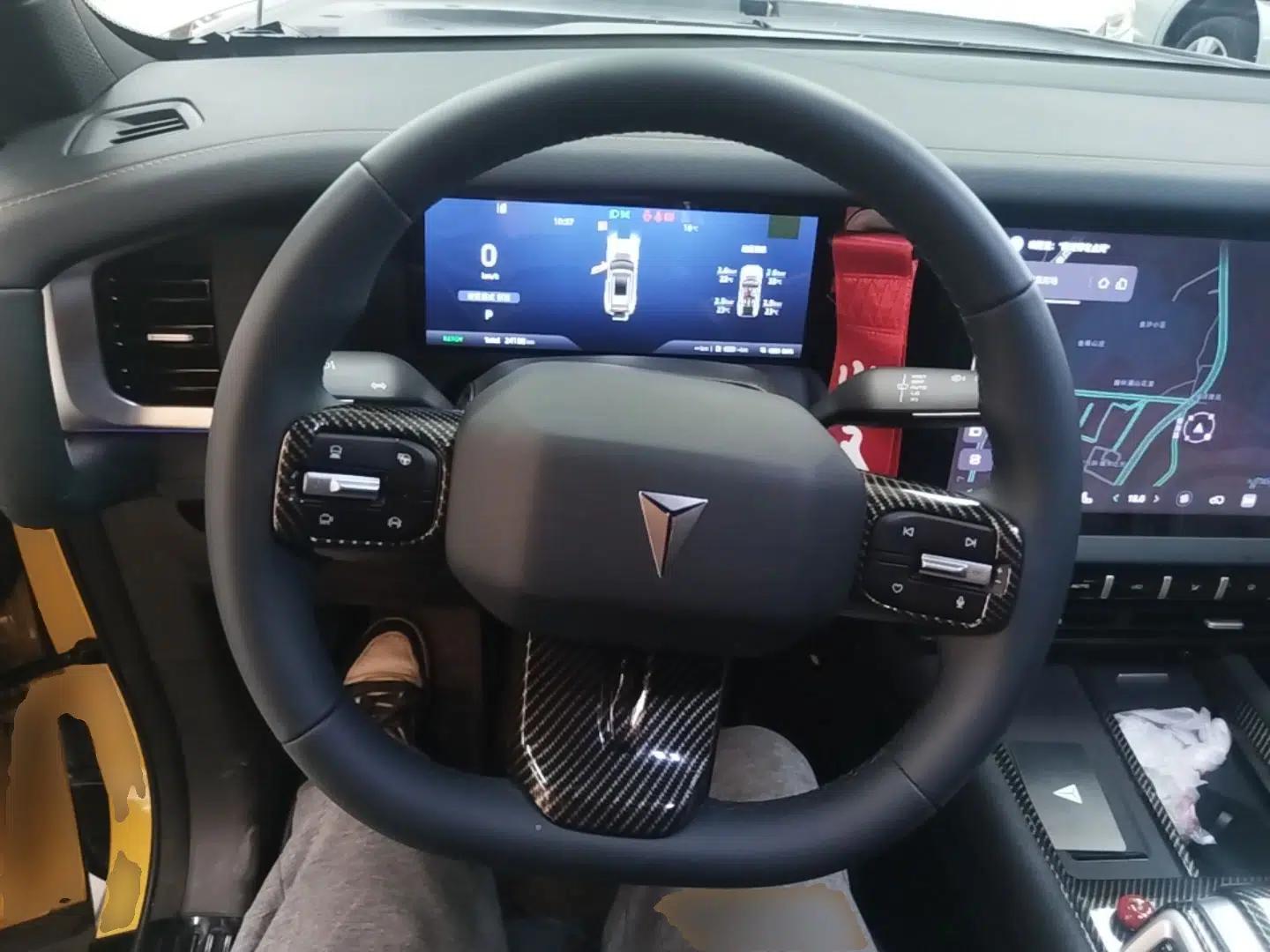 Deepal G318 2025 Worry-Free Cross-Country Edition Four-Wheel Drive Distant Mountains Version — миниатюра 13