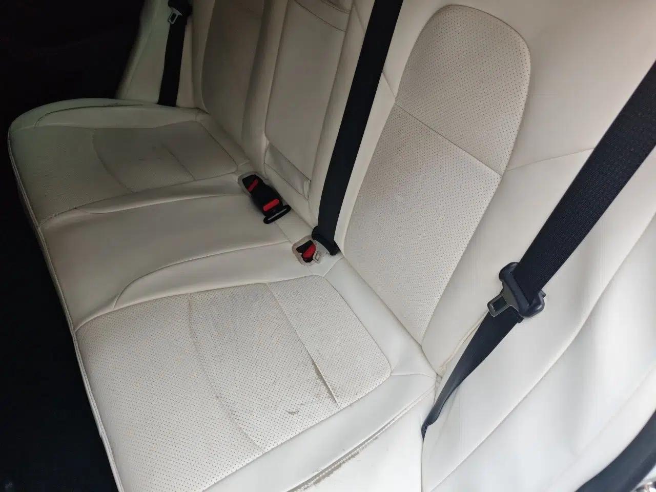 Tesla Model 3 2021 Standard Range Rear-Drive Upgraded Version — миниатюра 17
