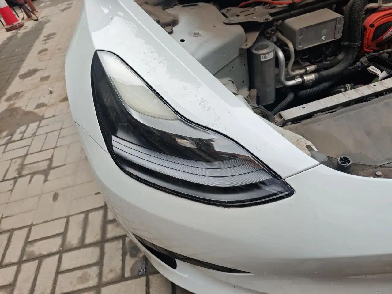 Tesla Model 3 2021 Standard Range Rear-Drive Upgraded Version — миниатюра 7