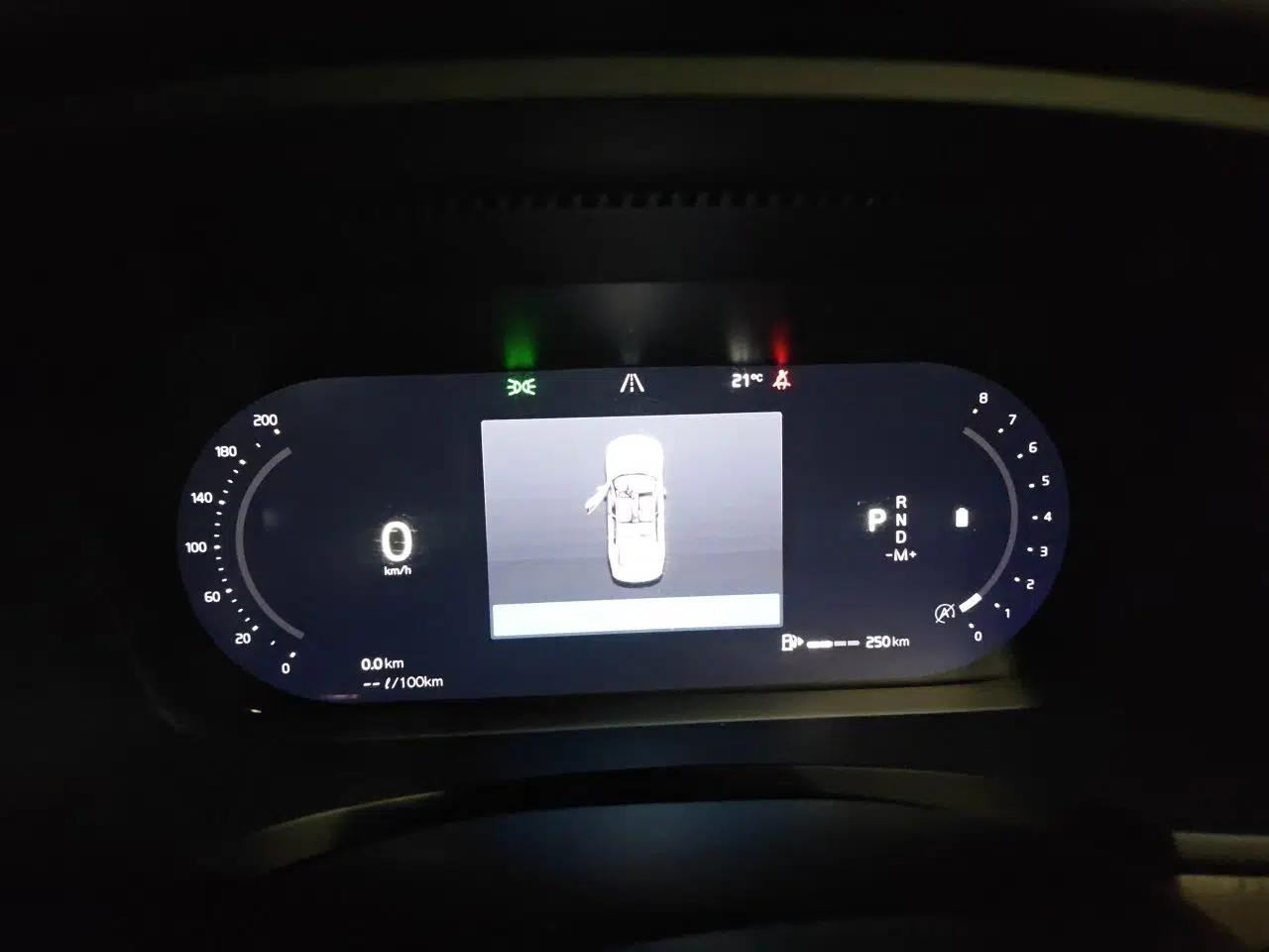 Volvo S90 2023 B5 Zhiyuan Luxury Edition — миниатюра 11