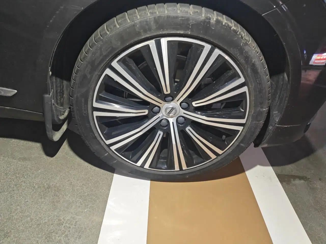 Volvo S90 2023 B5 Zhiyuan Luxury Edition — миниатюра 8