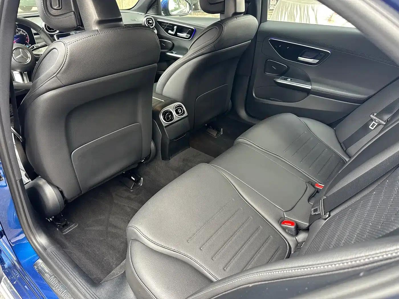 Mercedes-Benz C-Class 2023 Facelift C 200 L Sport Edition — миниатюра 10