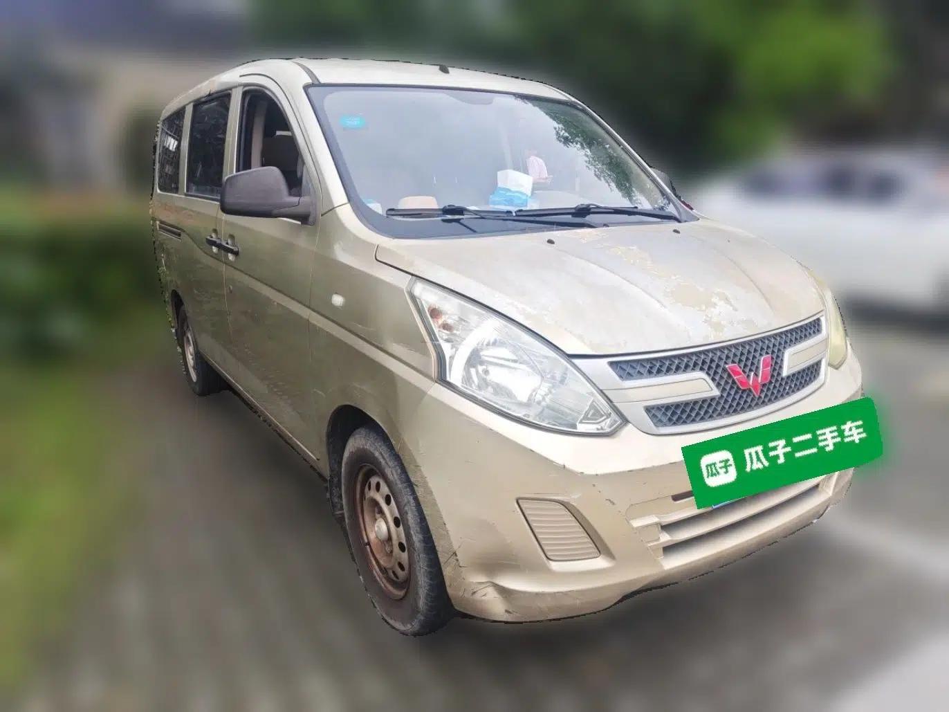 Wuling Rongguang V 2016 1.2L Practical Version — миниатюра 3