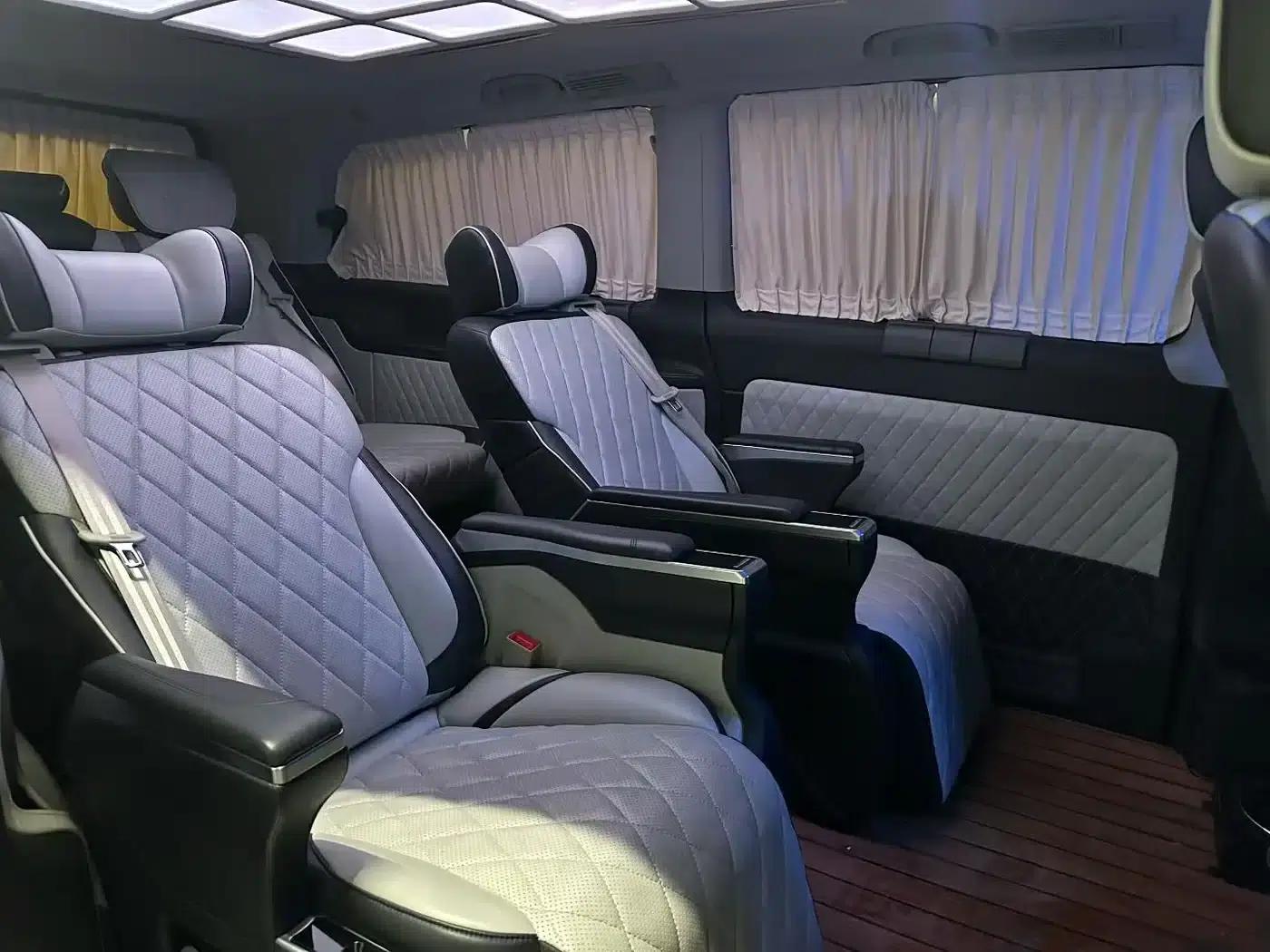 Vito 2011 2.5L 7-seater Executive Edition — миниатюра 8