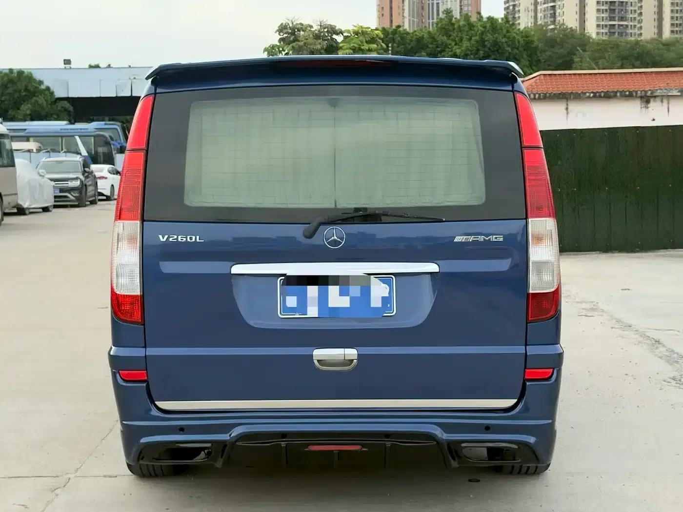 Vito 2011 2.5L 7-seater Executive Edition — миниатюра 10