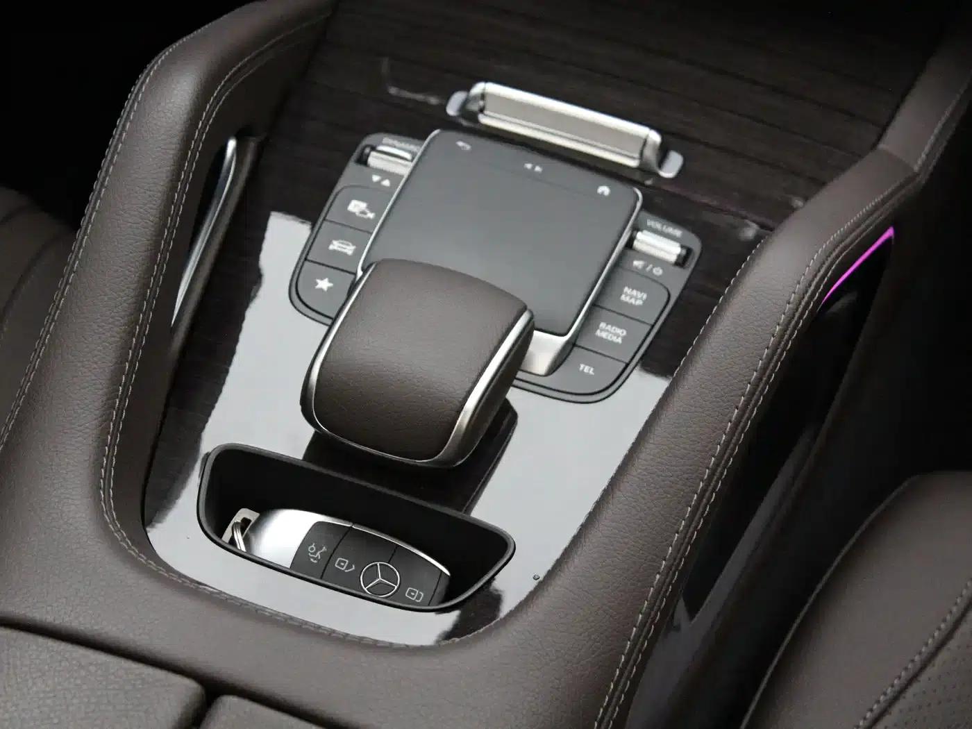 Imported Mercedes-Benz GLE 2022 GLE 350 4MATIC Fashion Model — миниатюра 9