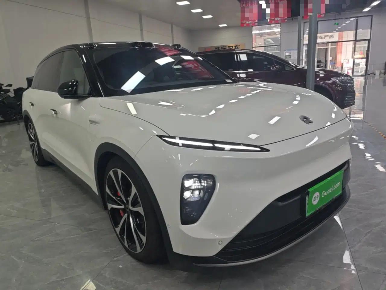 Nio ES8 2023 75 kWh Executive Edition — миниатюра 3