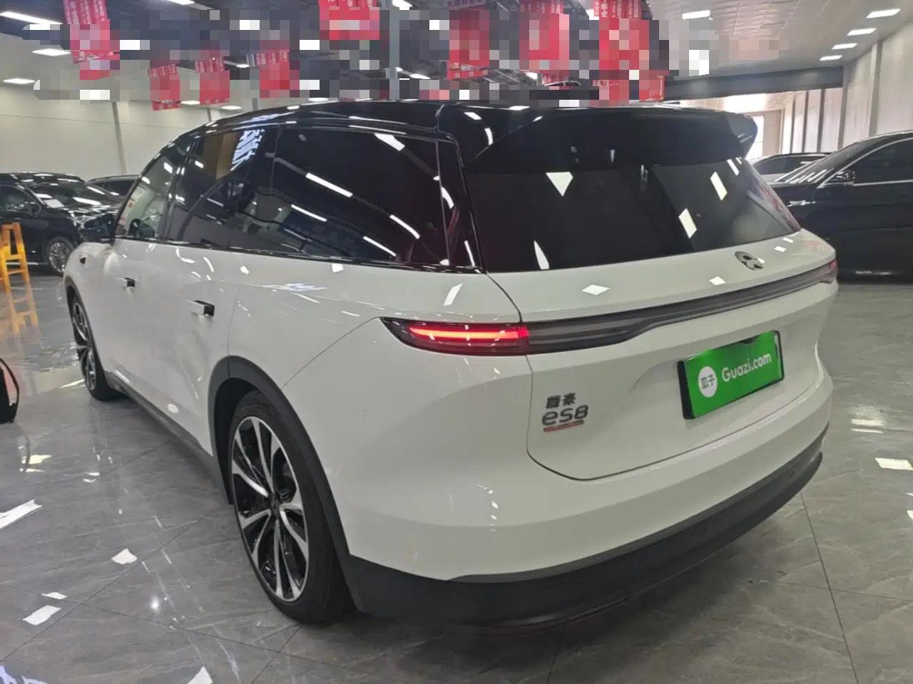 Nio ES8 2023 75 kWh Executive Edition — миниатюра 4