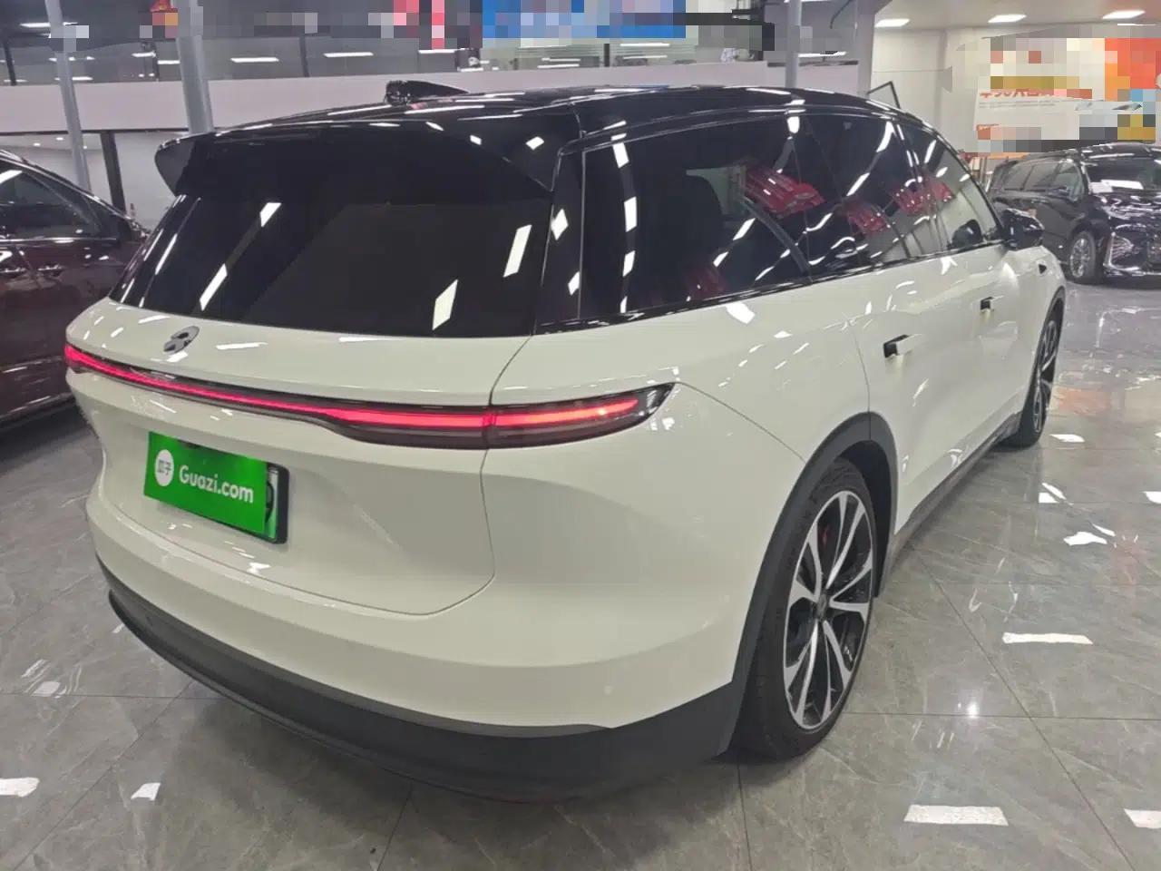 Nio ES8 2023 75 kWh Executive Edition — миниатюра 6
