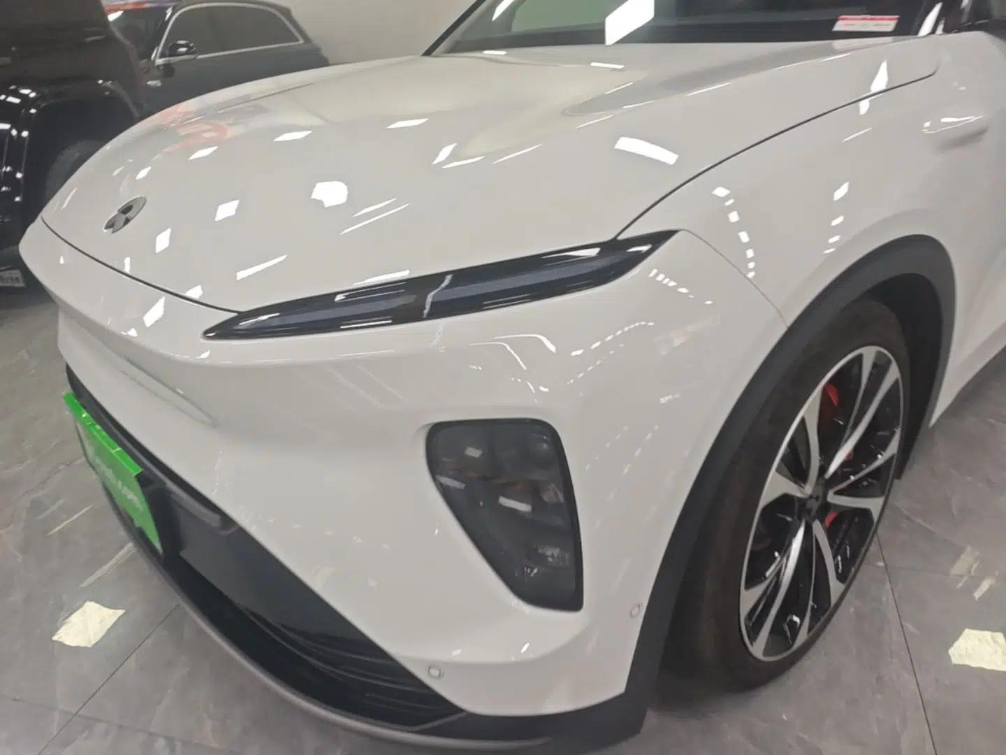 Nio ES8 2023 75 kWh Executive Edition — миниатюра 8