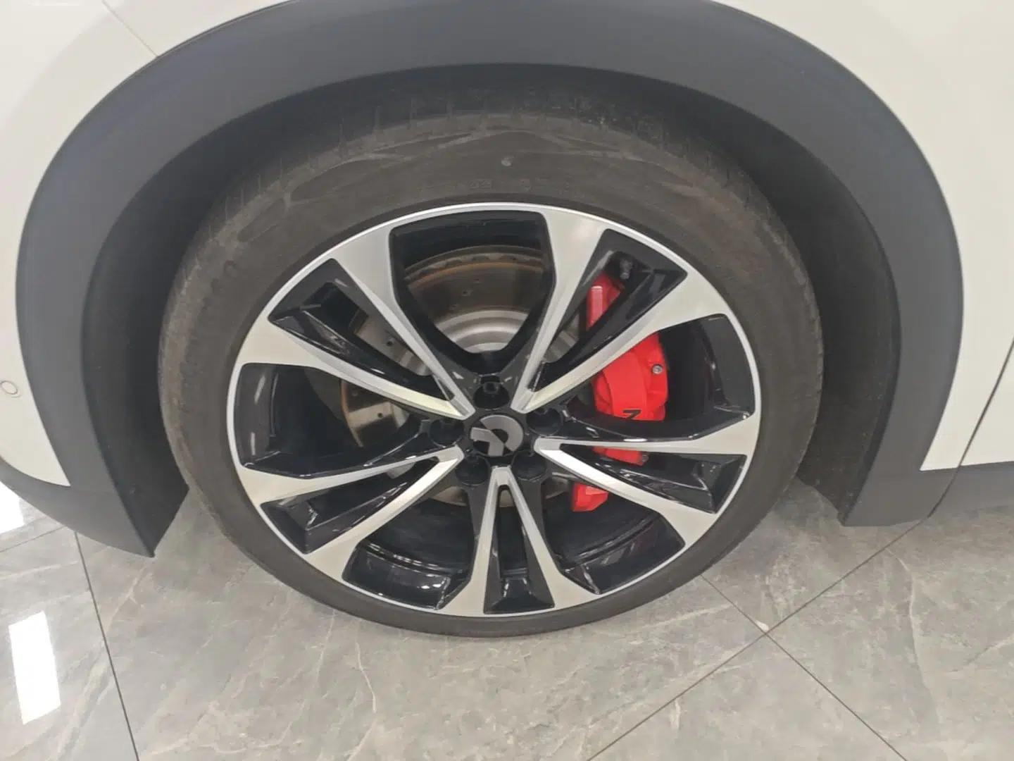 Nio ES8 2023 75 kWh Executive Edition — миниатюра 10