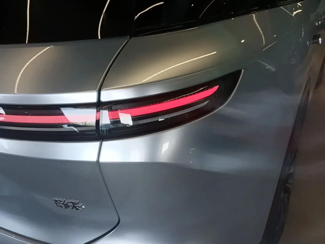 Nio ES8 2024 75 kWh — миниатюра 9
