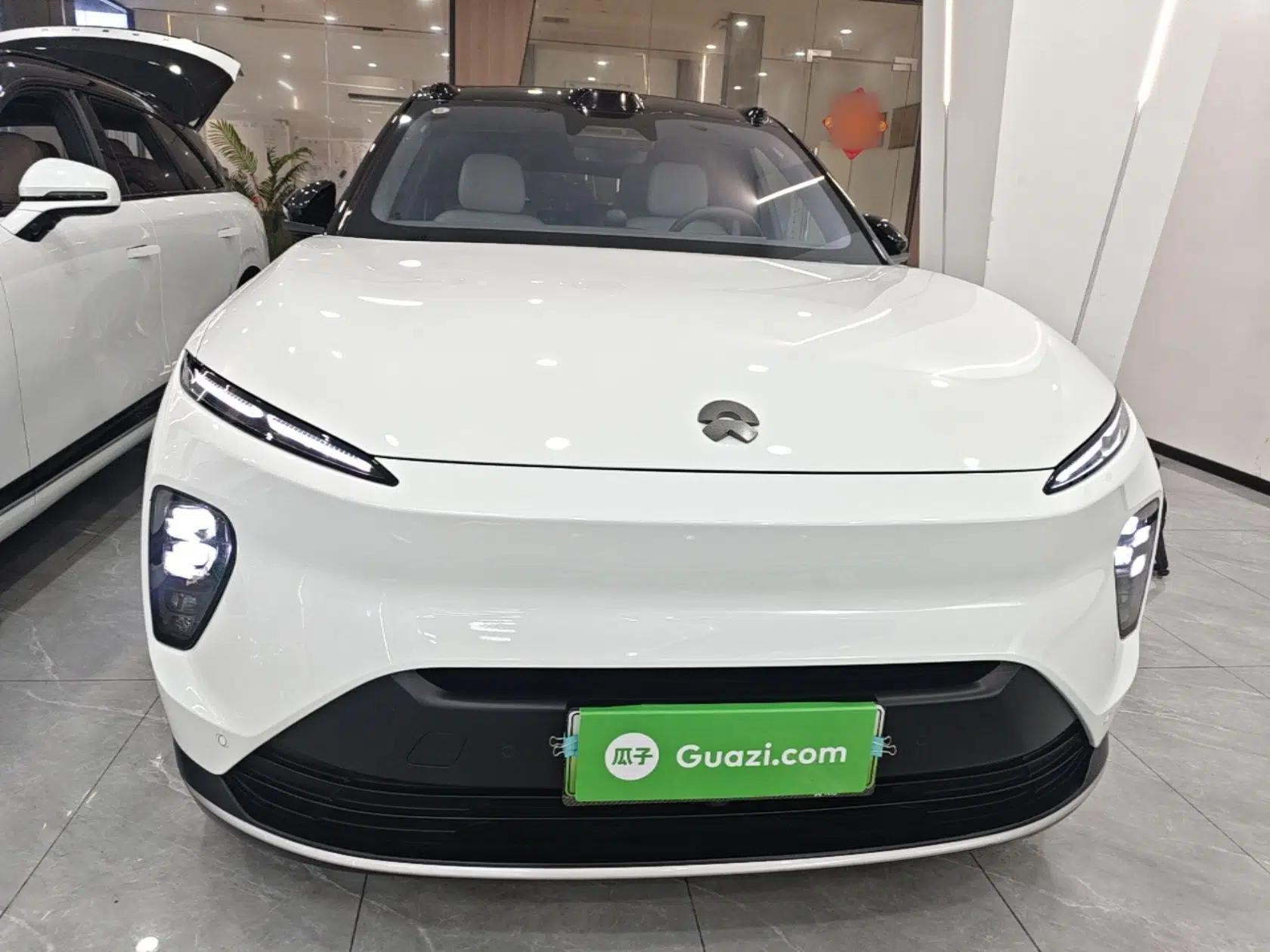Nio ES8 2023 75 kWh — миниатюра 2