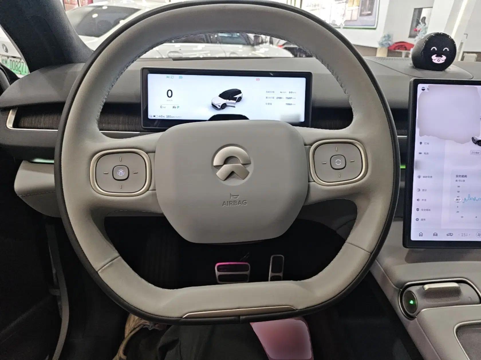 Nio ES8 2023 75 kWh — миниатюра 13