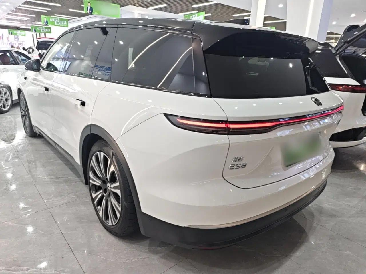 Nio ES8 2023 75 kWh — миниатюра 4