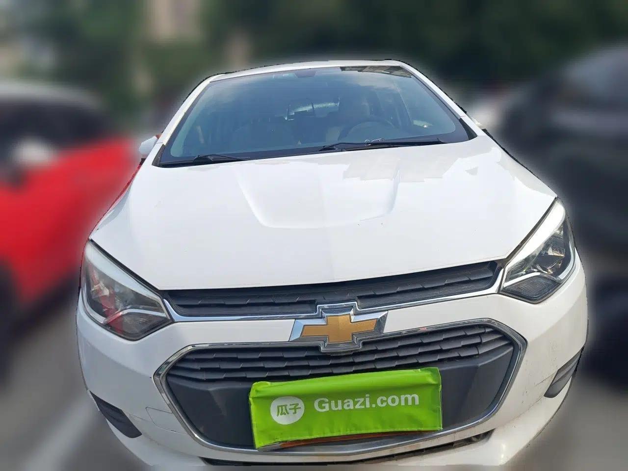 Chevrolet Lova RV 2016 1.5L Automatic Comfort Edition — миниатюра 2