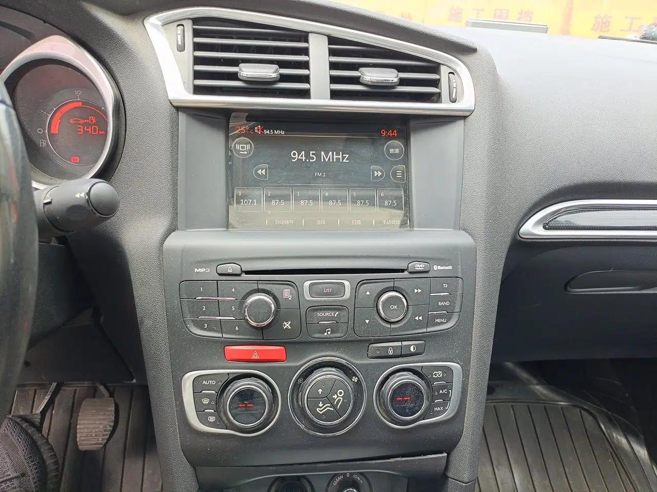 Citroen C4L 2014 1.8L Intelligent Drive Manual Version – Dynamic Edition — миниатюра 13